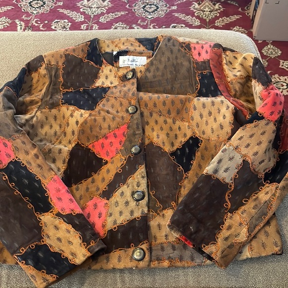 Papillon Blanc Sweaters - Vintage red brown black patchwork leather blazer jacket size small papillon